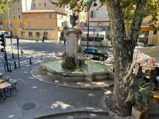 Blue Fountain Luxueux Studio Aix Centre Historique -Wifi-Smart Tv- エクス＝アン＝プロヴァンス エクステリア 写真